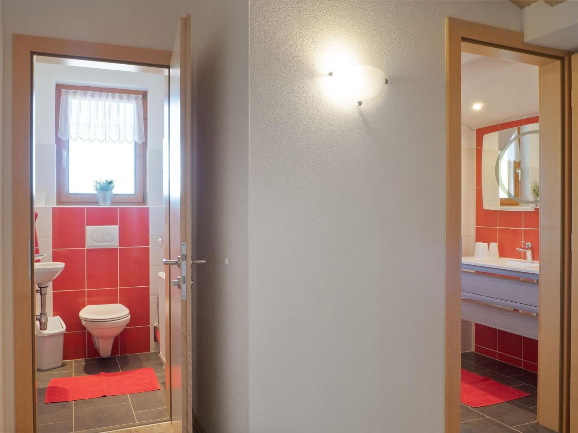 Lovely Apartment With Terrace In Fuegenberg Екстериор снимка