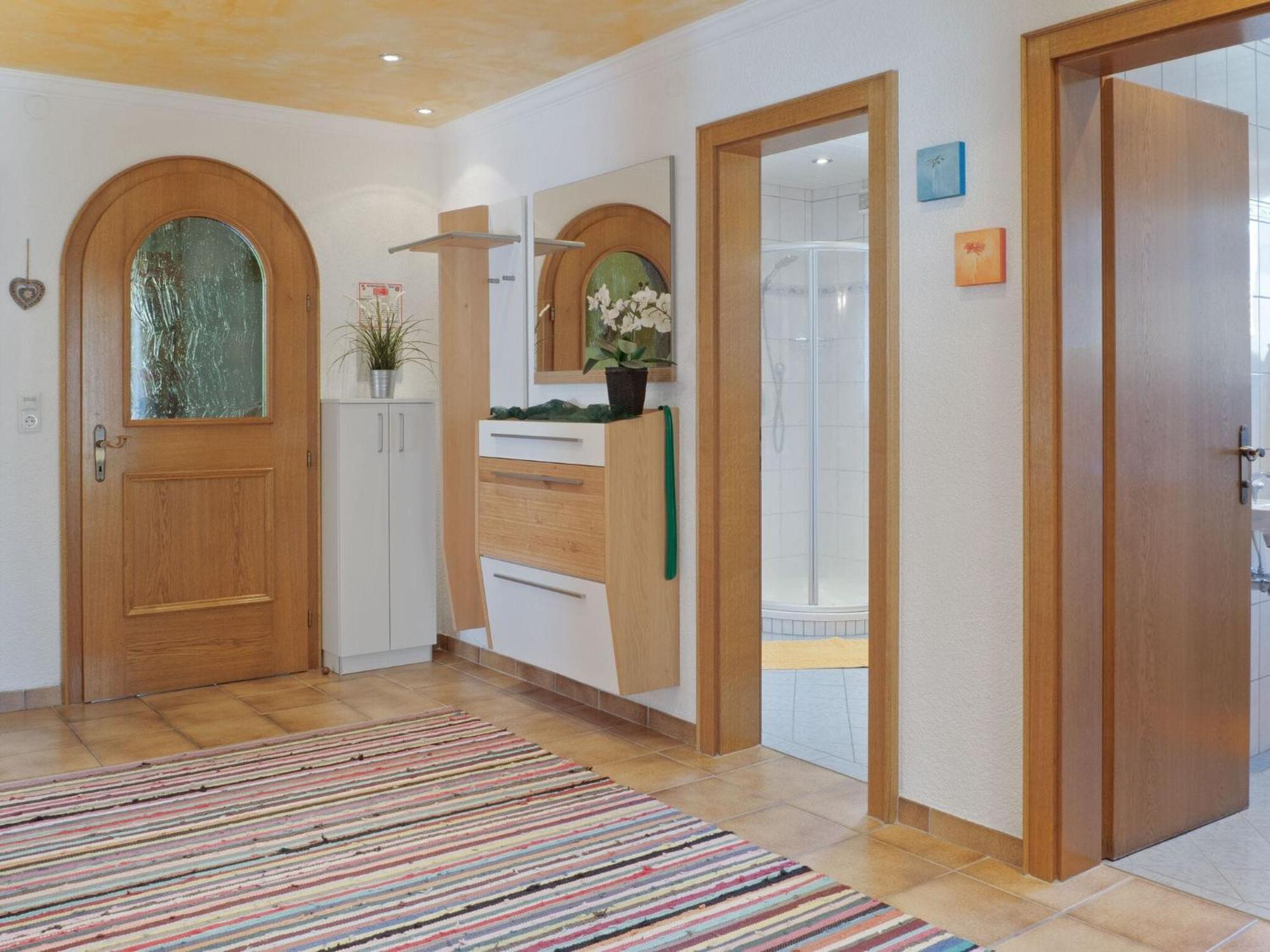 Lovely Apartment With Terrace In Fuegenberg Екстериор снимка