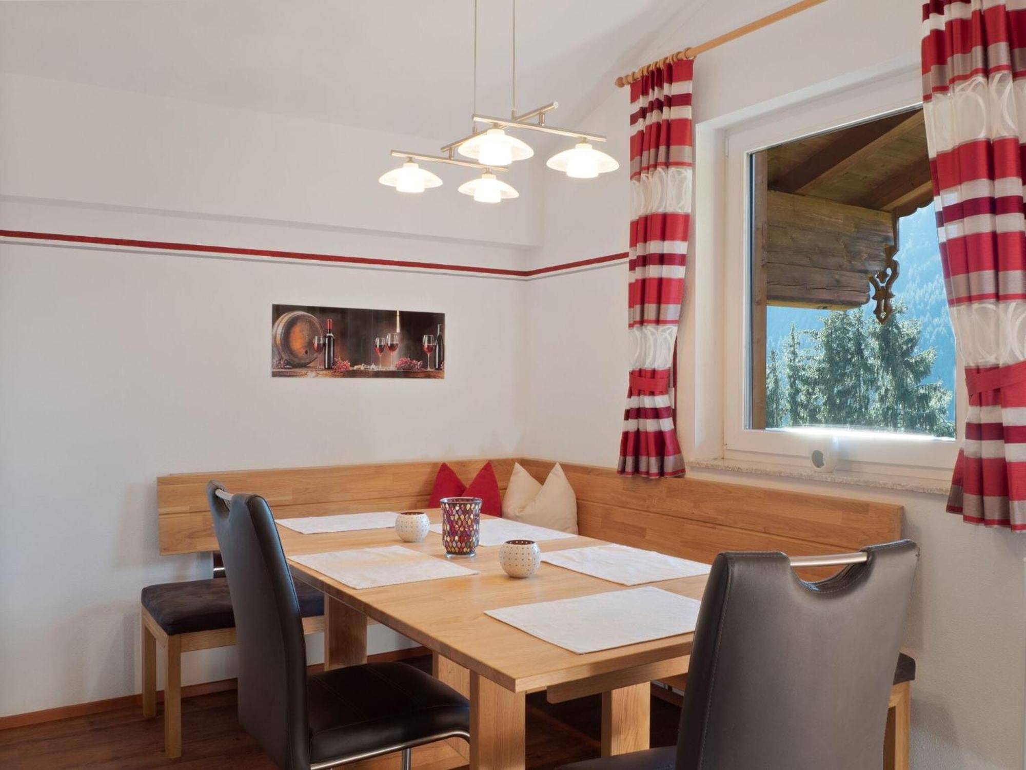 Lovely Apartment With Terrace In Fuegenberg Екстериор снимка
