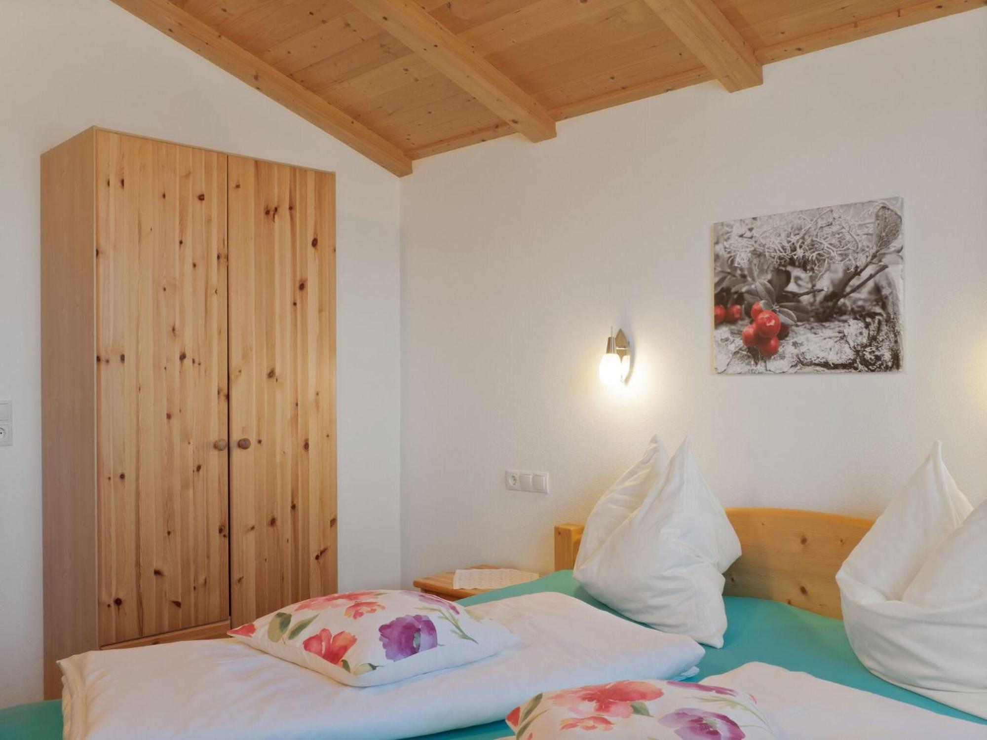 Lovely Apartment With Terrace In Fuegenberg Екстериор снимка
