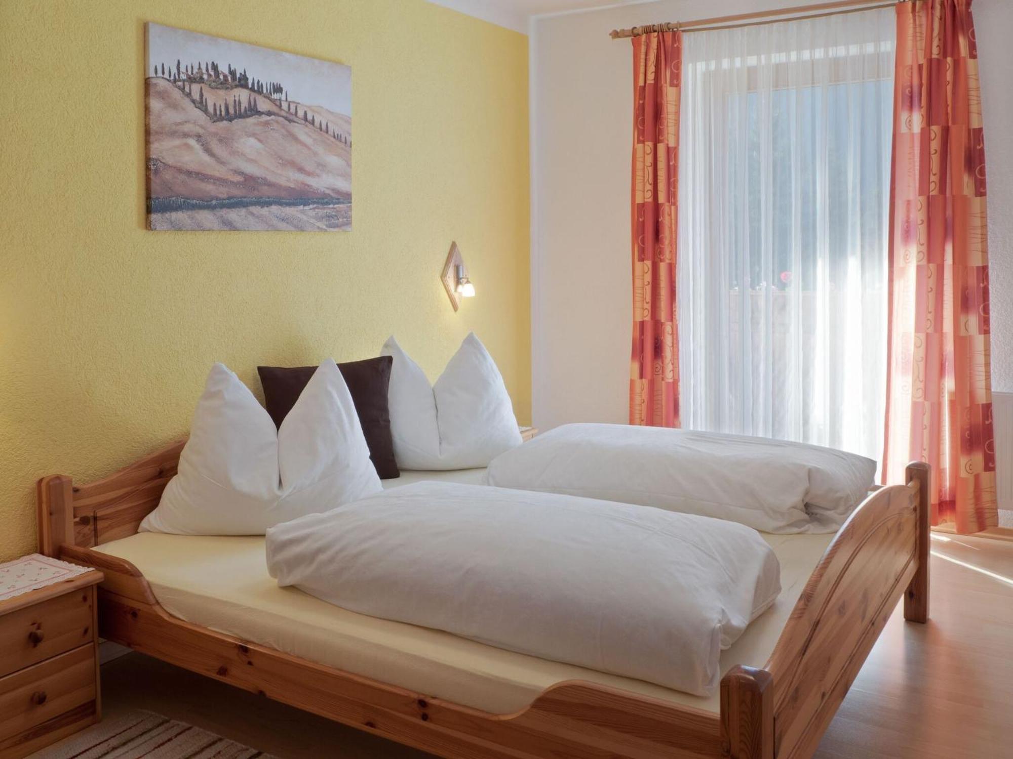 Lovely Apartment With Terrace In Fuegenberg Екстериор снимка